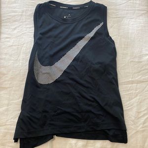 Nike Running Top 🏃‍♀️